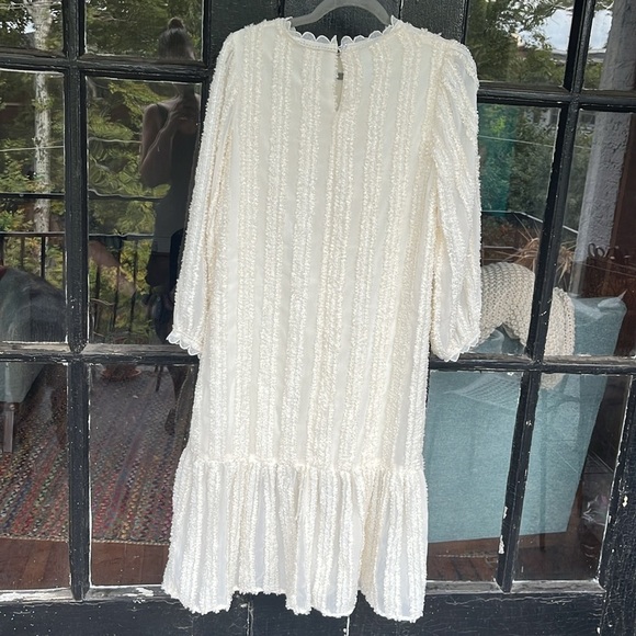 Dazy Ivory Ruffle Trimmed Puff Sleeve Mock Neck Dress Size Small - Picture 8 of 8